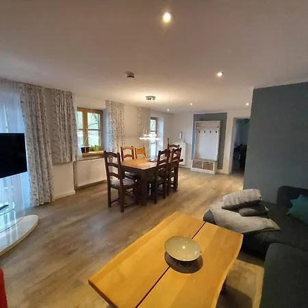 Dauscher Hof - Sauna & Pool Apartment *